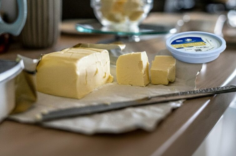 أطيب الألبان‎ (@atyabalalban)